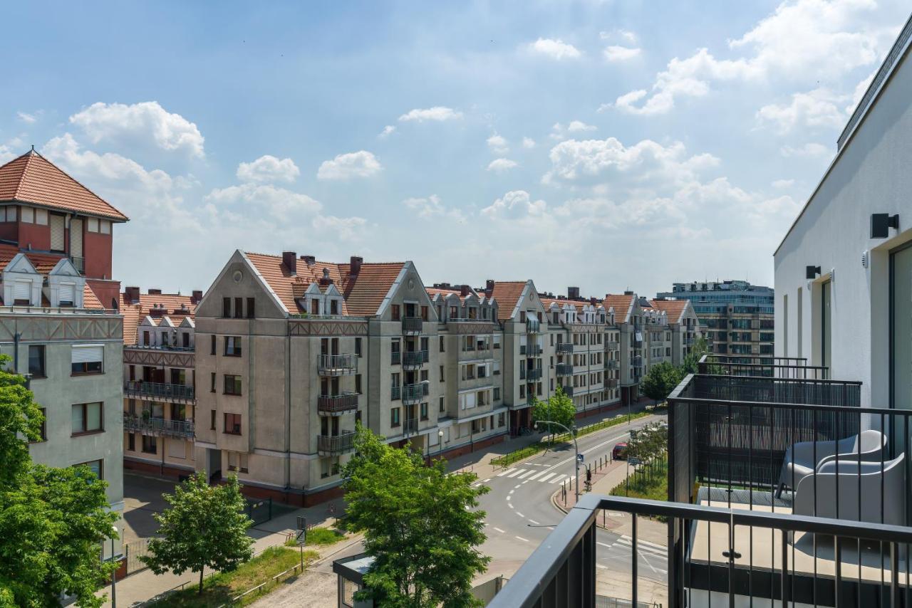 Apartments City View Garbary By Noclegi Renters Poznan Ngoại thất bức ảnh