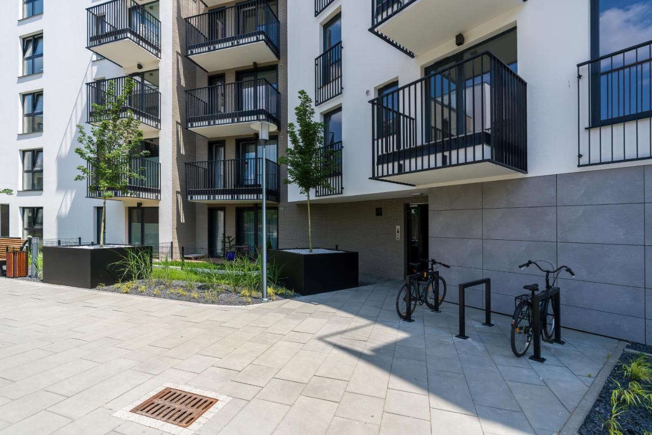 Apartments City View Garbary By Noclegi Renters Poznan Ngoại thất bức ảnh