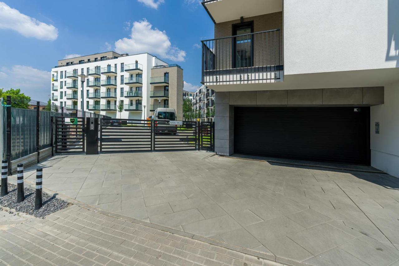 Apartments City View Garbary By Noclegi Renters Poznan Ngoại thất bức ảnh