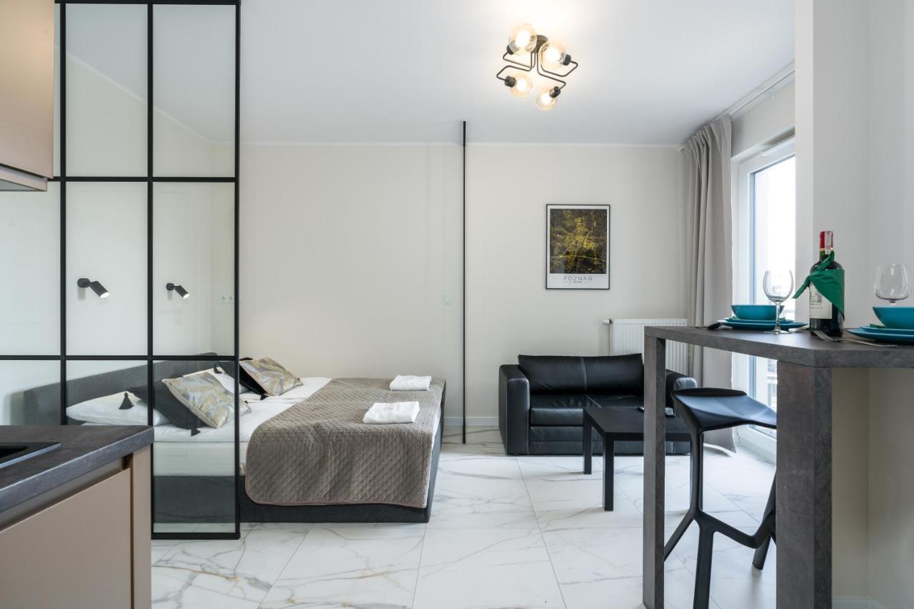 Apartments City View Garbary By Noclegi Renters Poznan Ngoại thất bức ảnh