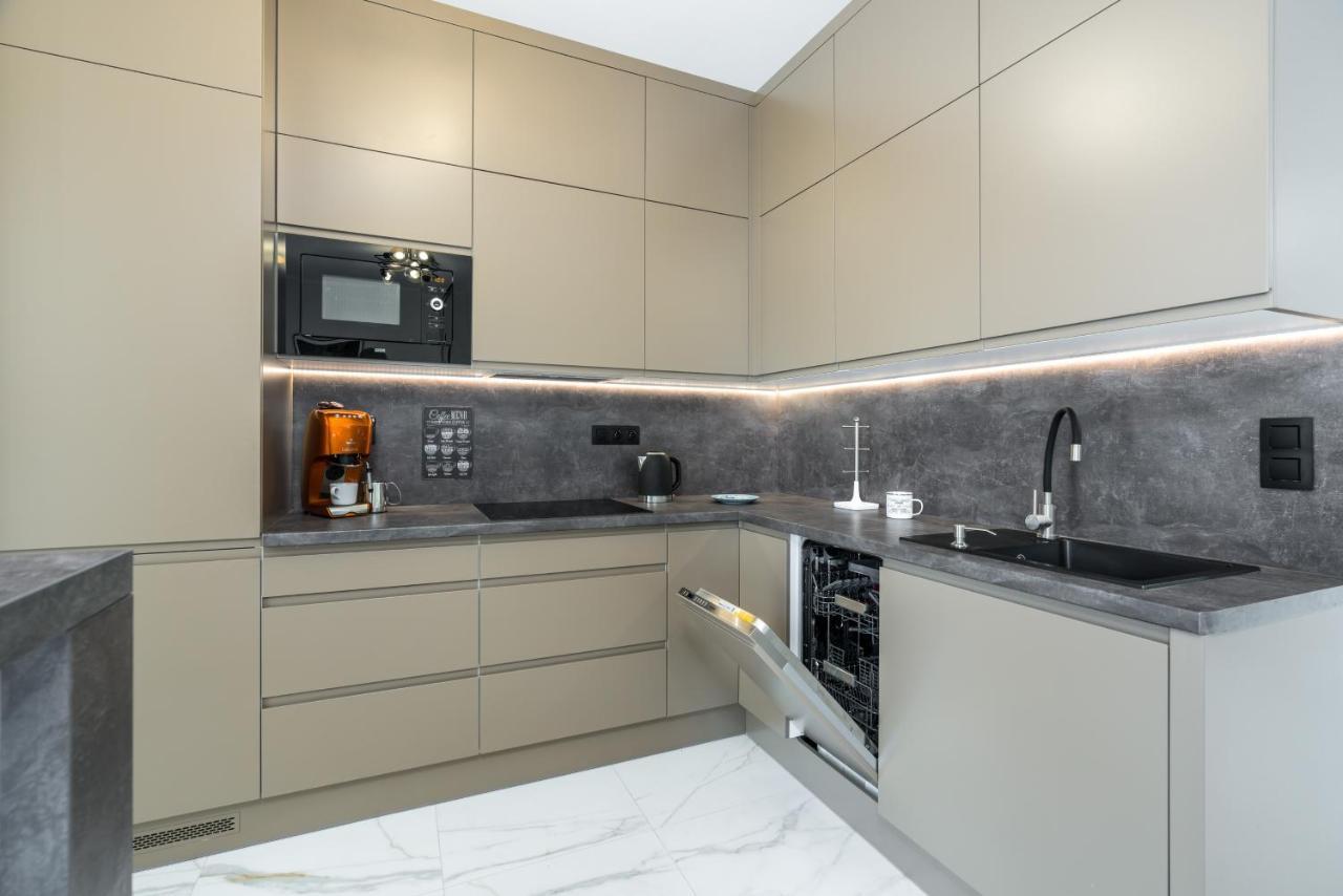 Apartments City View Garbary By Noclegi Renters Poznan Ngoại thất bức ảnh