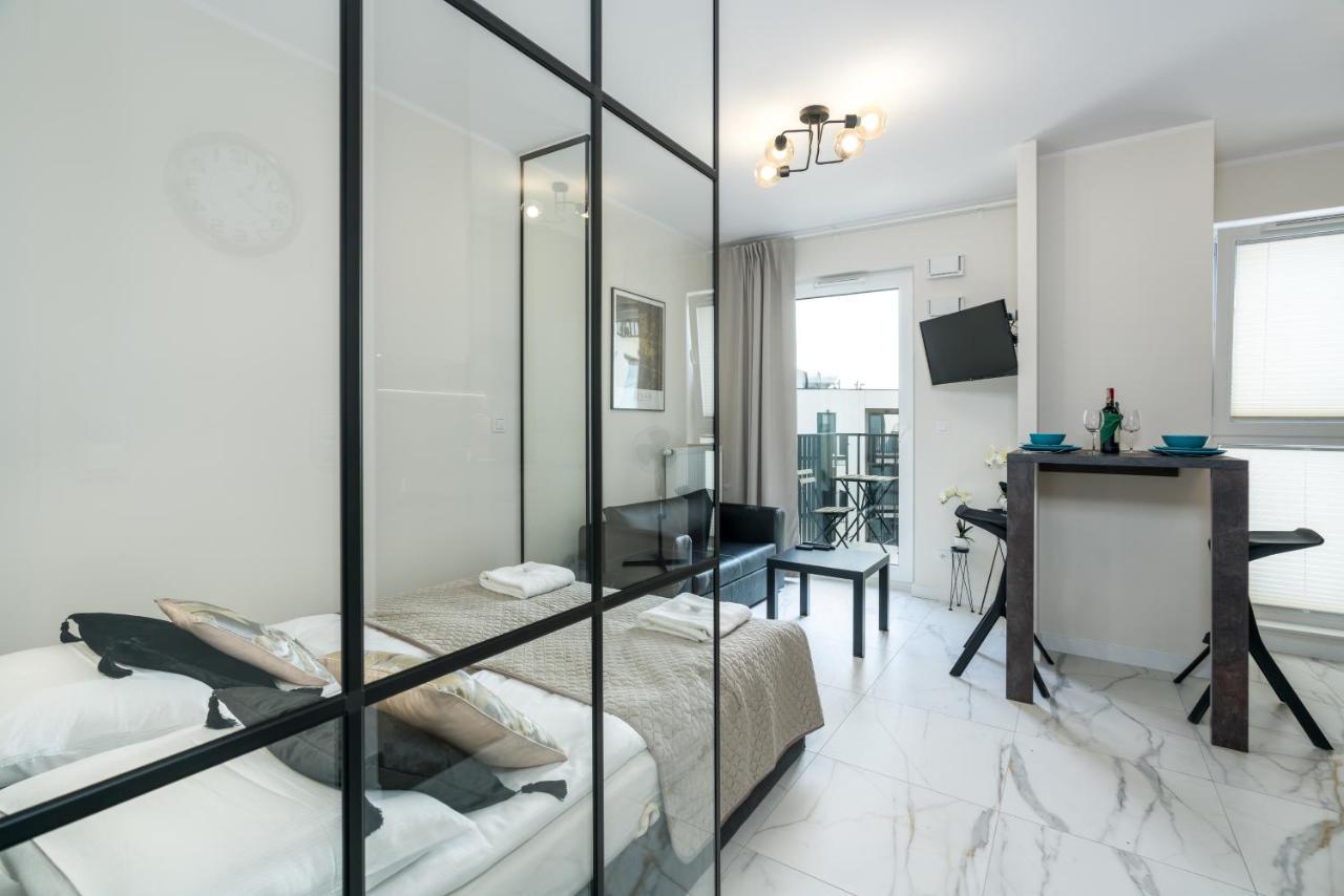 Apartments City View Garbary By Noclegi Renters Poznan Ngoại thất bức ảnh