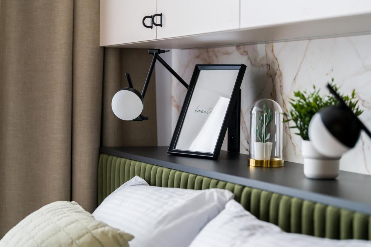 Apartments City View Garbary By Noclegi Renters Poznan Ngoại thất bức ảnh